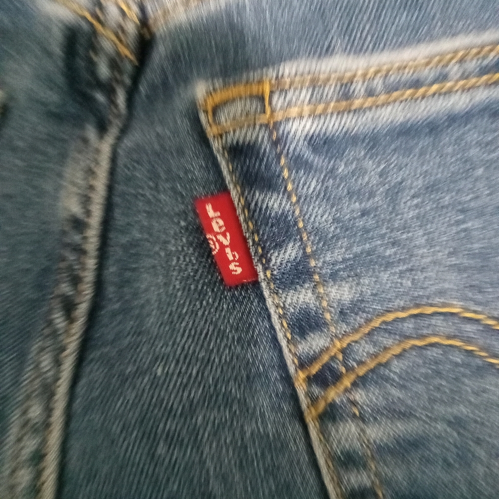 Classic Blue Woman's Jeans - Picture 6 of 6